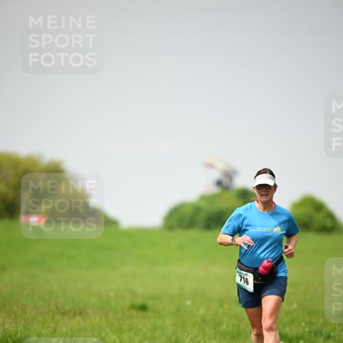 10.05.2026 - 8. Wedeler Halbmarathon Dr. Thomas Lammeyer http://msf.ph/oto/9713474 10.05.2026 12:14:22 Laufen 716 meine-sportfotos.de
