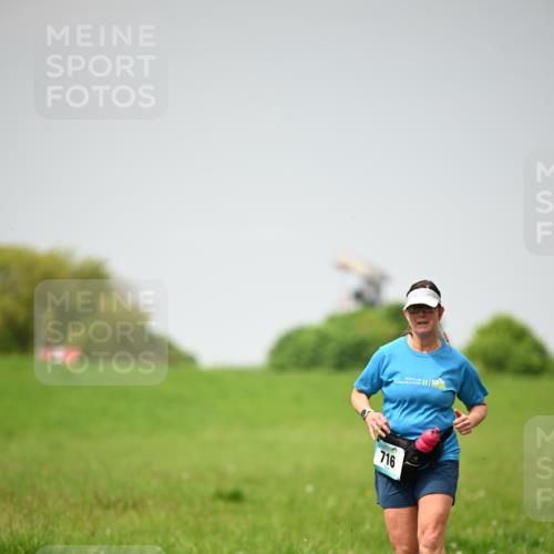 10.05.2026 - 8. Wedeler Halbmarathon Dr. Thomas Lammeyer http://msf.ph/oto/9713475 10.05.2026 12:14:22 Laufen 716 meine-sportfotos.de