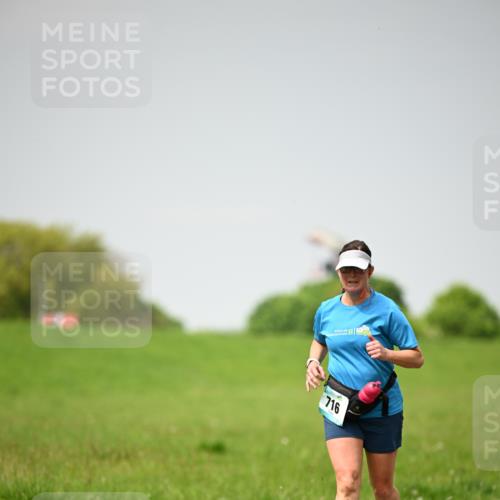 10.05.2026 - 8. Wedeler Halbmarathon Dr. Thomas Lammeyer http://msf.ph/oto/9713480 10.05.2026 12:14:23 Laufen 716 meine-sportfotos.de