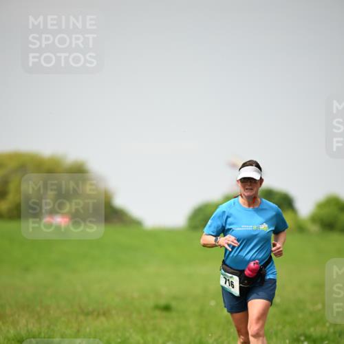 10.05.2026 - 8. Wedeler Halbmarathon Dr. Thomas Lammeyer http://msf.ph/oto/9713482 10.05.2026 12:14:23 Laufen 716 meine-sportfotos.de
