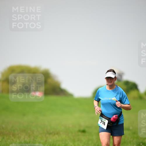 10.05.2026 - 8. Wedeler Halbmarathon Dr. Thomas Lammeyer http://msf.ph/oto/9713485 10.05.2026 12:14:23 Laufen 716 meine-sportfotos.de