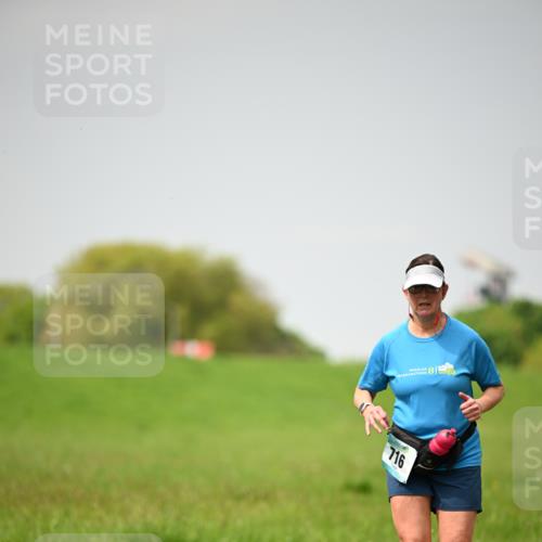 10.05.2026 - 8. Wedeler Halbmarathon Dr. Thomas Lammeyer http://msf.ph/oto/9713488 10.05.2026 12:14:23 Laufen 716 meine-sportfotos.de