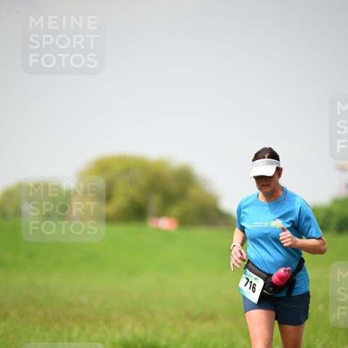 10.05.2026 - 8. Wedeler Halbmarathon Dr. Thomas Lammeyer http://msf.ph/oto/9713494 10.05.2026 12:14:24 Laufen 716 meine-sportfotos.de