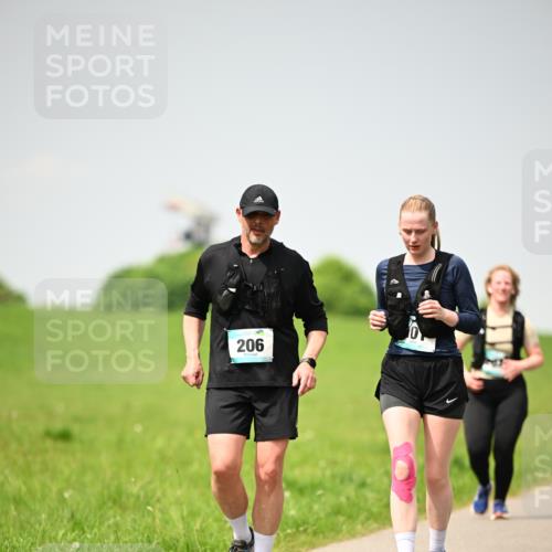 10.05.2026 - 8. Wedeler Halbmarathon Dr. Thomas Lammeyer http://msf.ph/oto/9713630 10.05.2026 12:15:36 Laufen 206 meine-sportfotos.de