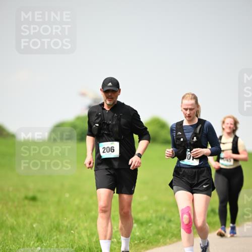 10.05.2026 - 8. Wedeler Halbmarathon Dr. Thomas Lammeyer http://msf.ph/oto/9713631 10.05.2026 12:15:36 Laufen 206 meine-sportfotos.de