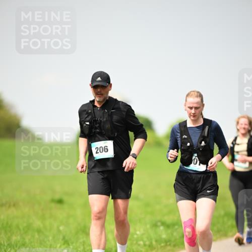 10.05.2026 - 8. Wedeler Halbmarathon Dr. Thomas Lammeyer http://msf.ph/oto/9713641 10.05.2026 12:15:37 Laufen 206 meine-sportfotos.de