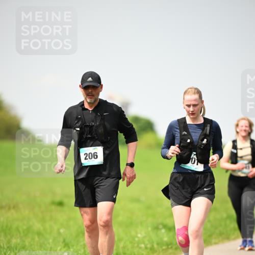 10.05.2026 - 8. Wedeler Halbmarathon Dr. Thomas Lammeyer http://msf.ph/oto/9713645 10.05.2026 12:15:37 Laufen 206 meine-sportfotos.de