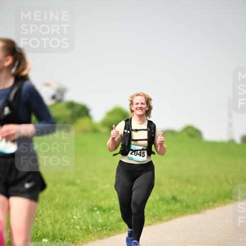 10.05.2026 - 8. Wedeler Halbmarathon Dr. Thomas Lammeyer http://msf.ph/oto/9713652 10.05.2026 12:15:40 Laufen 2045 meine-sportfotos.de
