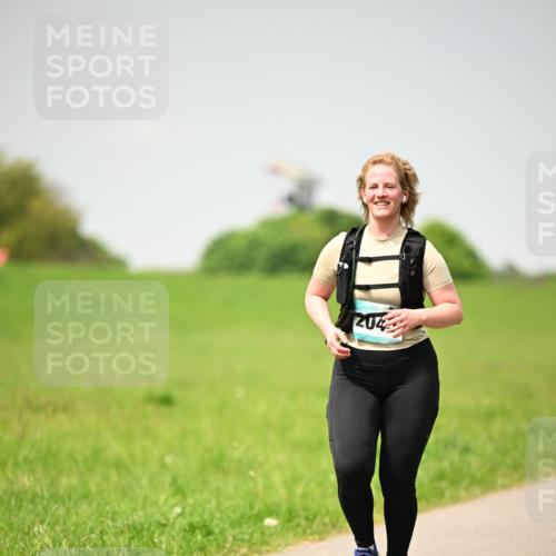 10.05.2026 - 8. Wedeler Halbmarathon Dr. Thomas Lammeyer http://msf.ph/oto/9713673 10.05.2026 12:15:42 Laufen 204 meine-sportfotos.de