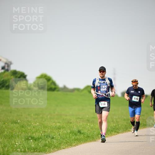 10.05.2026 - 8. Wedeler Halbmarathon Dr. Thomas Lammeyer http://msf.ph/oto/9713687 10.05.2026 12:15:45 Laufen 110, 578 meine-sportfotos.de