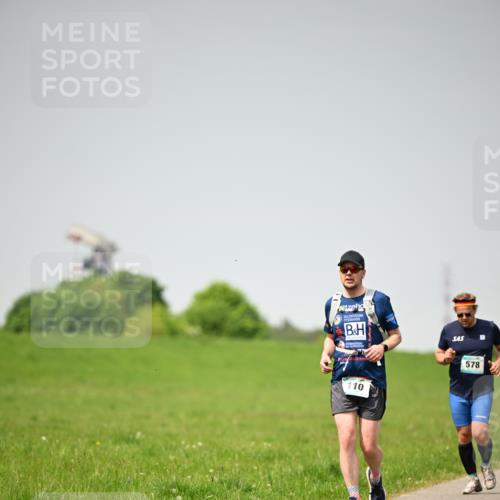 10.05.2026 - 8. Wedeler Halbmarathon Dr. Thomas Lammeyer http://msf.ph/oto/9713700 10.05.2026 12:15:46 Laufen 110, 578 meine-sportfotos.de