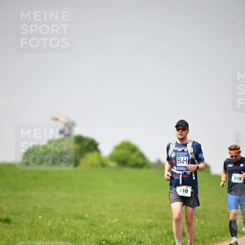 10.05.2026 - 8. Wedeler Halbmarathon Dr. Thomas Lammeyer http://msf.ph/oto/9713707 10.05.2026 12:15:46 Laufen 110, 578 meine-sportfotos.de