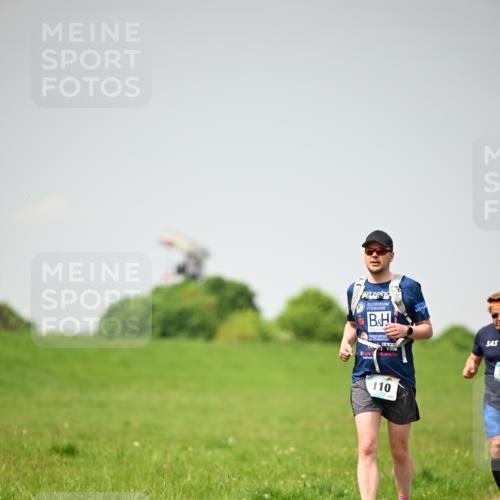 10.05.2026 - 8. Wedeler Halbmarathon Dr. Thomas Lammeyer http://msf.ph/oto/9713716 10.05.2026 12:15:47 Laufen 110 meine-sportfotos.de