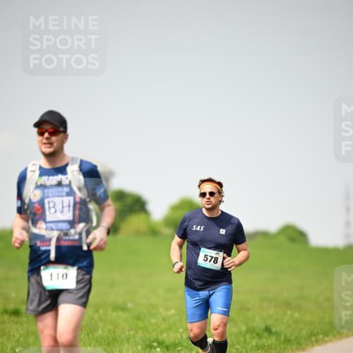 10.05.2026 - 8. Wedeler Halbmarathon Dr. Thomas Lammeyer http://msf.ph/oto/9713743 10.05.2026 12:15:50 Laufen 110, 578 meine-sportfotos.de