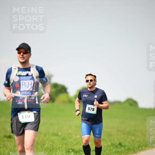 10.05.2026 - 8. Wedeler Halbmarathon Dr. Thomas Lammeyer http://msf.ph/oto/9713744 10.05.2026 12:15:51 Laufen 110, 578 meine-sportfotos.de