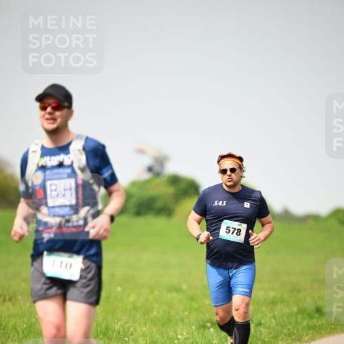10.05.2026 - 8. Wedeler Halbmarathon Dr. Thomas Lammeyer http://msf.ph/oto/9713749 10.05.2026 12:15:51 Laufen 110, 578 meine-sportfotos.de