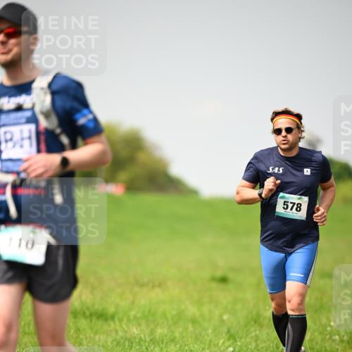10.05.2026 - 8. Wedeler Halbmarathon Dr. Thomas Lammeyer http://msf.ph/oto/9713765 10.05.2026 12:15:52 Laufen 110, 578 meine-sportfotos.de