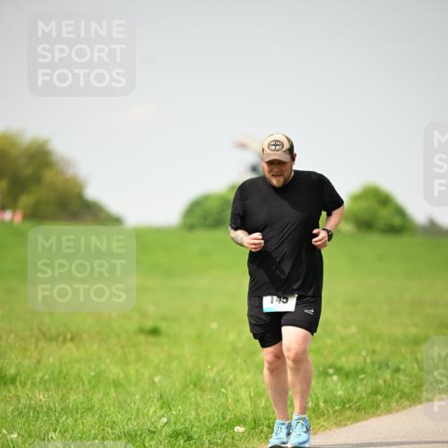 10.05.2026 - 8. Wedeler Halbmarathon Dr. Thomas Lammeyer http://msf.ph/oto/9713773 10.05.2026 12:16:05 Laufen 145 meine-sportfotos.de