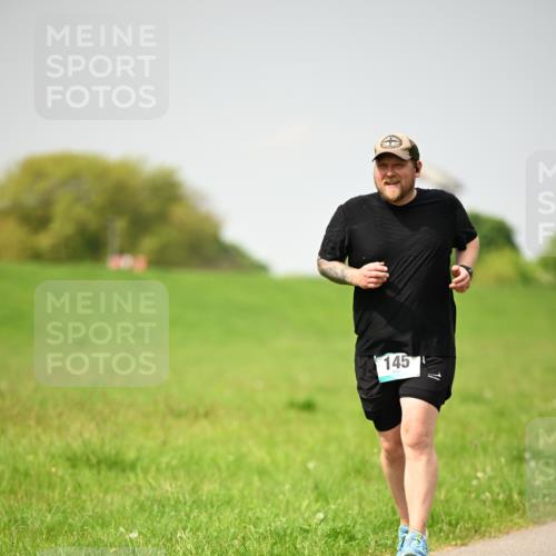 10.05.2026 - 8. Wedeler Halbmarathon Dr. Thomas Lammeyer http://msf.ph/oto/9713783 10.05.2026 12:16:06 Laufen 145 meine-sportfotos.de