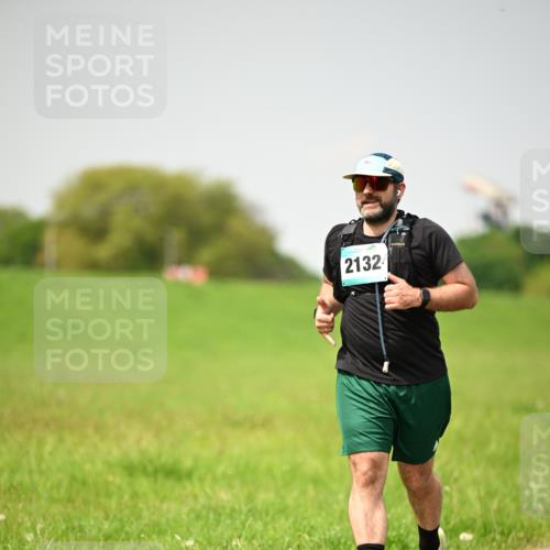 10.05.2026 - 8. Wedeler Halbmarathon Dr. Thomas Lammeyer http://msf.ph/oto/9713861 10.05.2026 12:16:25 Laufen 21324 meine-sportfotos.de