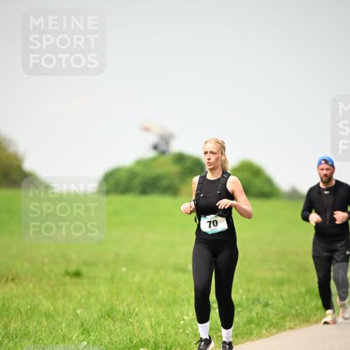 10.05.2026 - 8. Wedeler Halbmarathon Dr. Thomas Lammeyer http://msf.ph/oto/9713873 10.05.2026 12:16:49 Laufen  meine-sportfotos.de