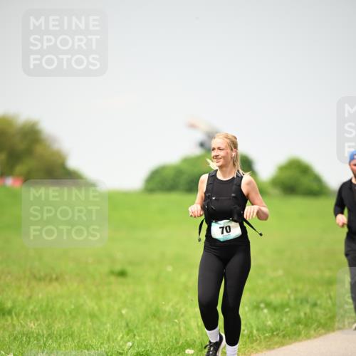 10.05.2026 - 8. Wedeler Halbmarathon Dr. Thomas Lammeyer http://msf.ph/oto/9713882 10.05.2026 12:16:49 Laufen  meine-sportfotos.de