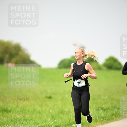 10.05.2026 - 8. Wedeler Halbmarathon Dr. Thomas Lammeyer http://msf.ph/oto/9713883 10.05.2026 12:16:50 Laufen  meine-sportfotos.de