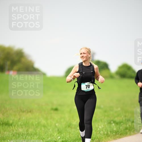 10.05.2026 - 8. Wedeler Halbmarathon Dr. Thomas Lammeyer http://msf.ph/oto/9713886 10.05.2026 12:16:50 Laufen  meine-sportfotos.de
