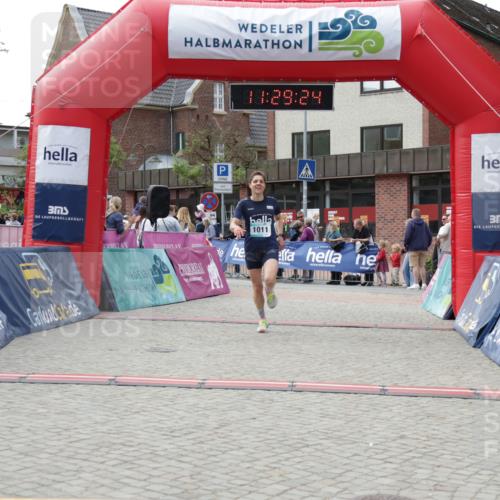 10.05.2026 - 8. Wedeler Halbmarathon Yannick Fuchs http://msf.ph/oto/9713907 10.05.2026 11:29:23 Ziel 1011, 2019 meine-sportfotos.de