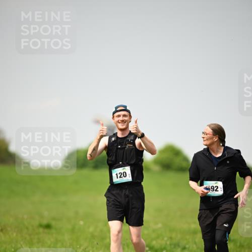 10.05.2026 - 8. Wedeler Halbmarathon Dr. Thomas Lammeyer http://msf.ph/oto/9713925 10.05.2026 12:16:57 Laufen 120 meine-sportfotos.de