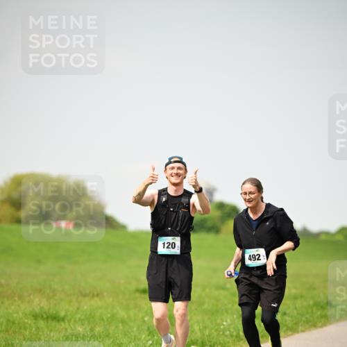 10.05.2026 - 8. Wedeler Halbmarathon Dr. Thomas Lammeyer http://msf.ph/oto/9713939 10.05.2026 12:16:59 Laufen 120, 492 meine-sportfotos.de
