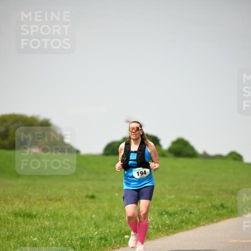 10.05.2026 - 8. Wedeler Halbmarathon Dr. Thomas Lammeyer http://msf.ph/oto/9713943 10.05.2026 12:17:30 Laufen 194 meine-sportfotos.de