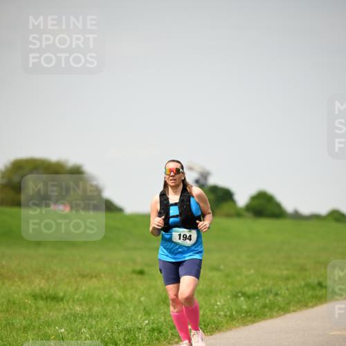 10.05.2026 - 8. Wedeler Halbmarathon Dr. Thomas Lammeyer http://msf.ph/oto/9713948 10.05.2026 12:17:31 Laufen 194 meine-sportfotos.de