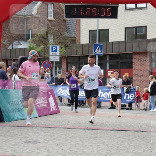 10.05.2026 - 8. Wedeler Halbmarathon Yannick Fuchs http://msf.ph/oto/9713959 10.05.2026 11:29:35 Ziel 168, 711, 1018, 2090, 2135 meine-sportfotos.de