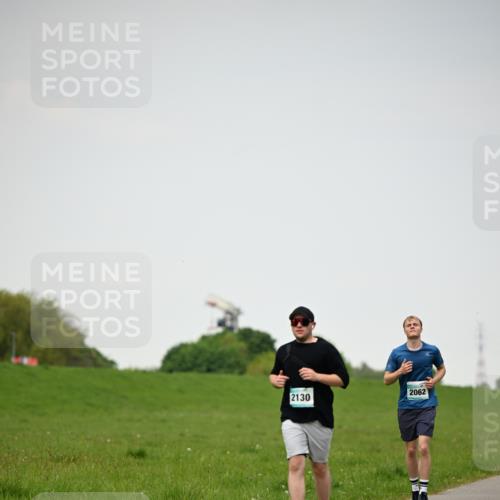 10.05.2026 - 8. Wedeler Halbmarathon Dr. Thomas Lammeyer http://msf.ph/oto/9714057 10.05.2026 12:18:16 Laufen 2130, 2062 meine-sportfotos.de