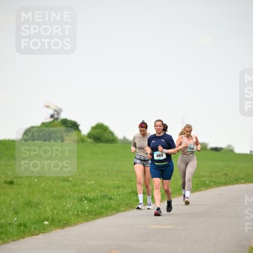 10.05.2026 - 8. Wedeler Halbmarathon Dr. Thomas Lammeyer http://msf.ph/oto/9714114 10.05.2026 12:18:29 Laufen 465, 356 meine-sportfotos.de