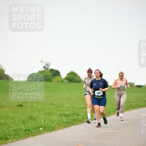 10.05.2026 - 8. Wedeler Halbmarathon Dr. Thomas Lammeyer http://msf.ph/oto/9714123 10.05.2026 12:18:30 Laufen 465, 356 meine-sportfotos.de