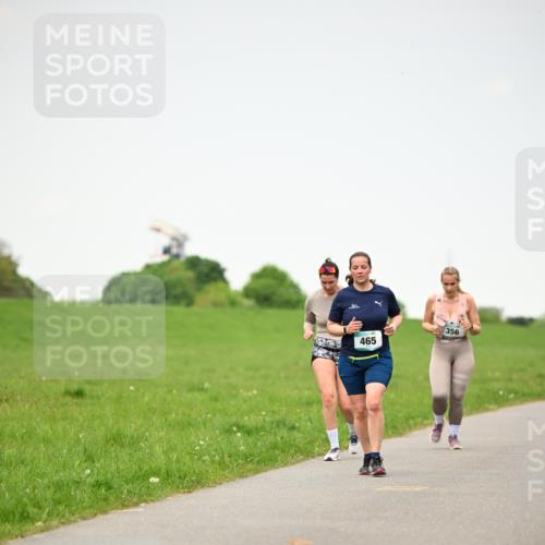 10.05.2026 - 8. Wedeler Halbmarathon Dr. Thomas Lammeyer http://msf.ph/oto/9714124 10.05.2026 12:18:30 Laufen 465, 356 meine-sportfotos.de