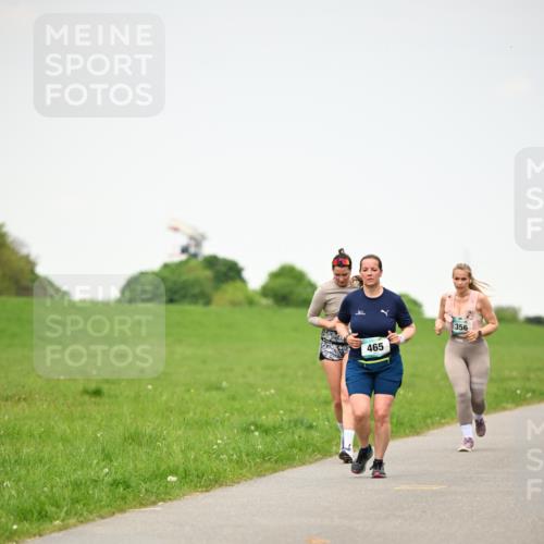 10.05.2026 - 8. Wedeler Halbmarathon Dr. Thomas Lammeyer http://msf.ph/oto/9714129 10.05.2026 12:18:30 Laufen 465, 356 meine-sportfotos.de