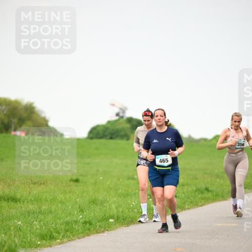 10.05.2026 - 8. Wedeler Halbmarathon Dr. Thomas Lammeyer http://msf.ph/oto/9714140 10.05.2026 12:18:32 Laufen 465, 356 meine-sportfotos.de