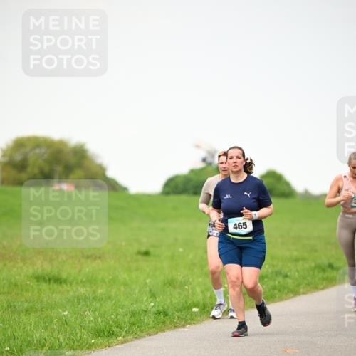 10.05.2026 - 8. Wedeler Halbmarathon Dr. Thomas Lammeyer http://msf.ph/oto/9714146 10.05.2026 12:18:33 Laufen 465 meine-sportfotos.de