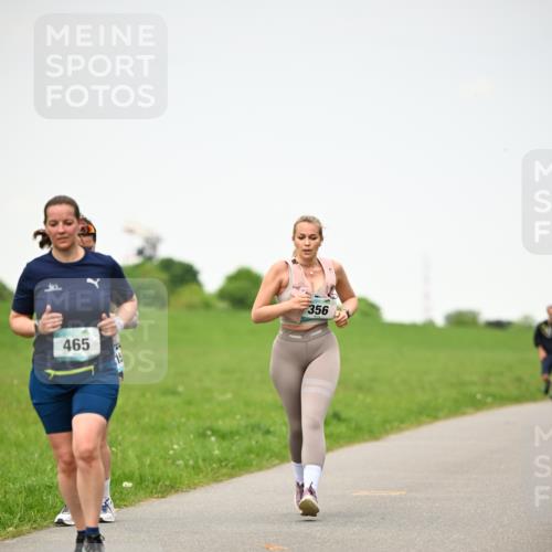 10.05.2026 - 8. Wedeler Halbmarathon Dr. Thomas Lammeyer http://msf.ph/oto/9714152 10.05.2026 12:18:34 Laufen 465, 356 meine-sportfotos.de