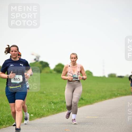 10.05.2026 - 8. Wedeler Halbmarathon Dr. Thomas Lammeyer http://msf.ph/oto/9714154 10.05.2026 12:18:34 Laufen 465, 153, 356 meine-sportfotos.de