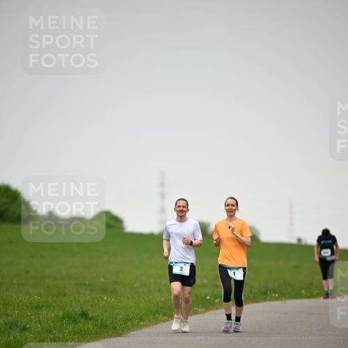 10.05.2026 - 8. Wedeler Halbmarathon Dr. Thomas Lammeyer http://msf.ph/oto/9714182 10.05.2026 12:18:51 Laufen  meine-sportfotos.de