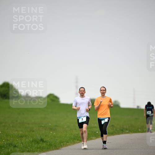 10.05.2026 - 8. Wedeler Halbmarathon Dr. Thomas Lammeyer http://msf.ph/oto/9714187 10.05.2026 12:18:51 Laufen  meine-sportfotos.de