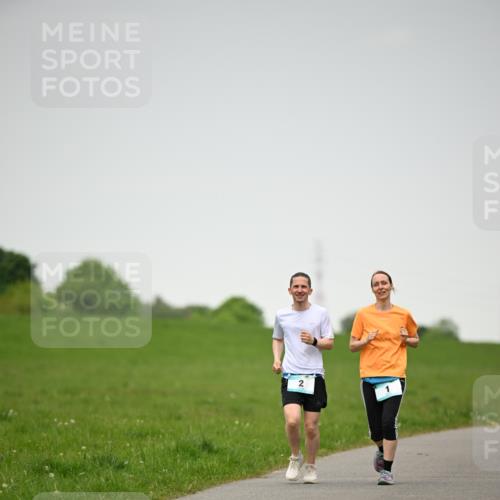 10.05.2026 - 8. Wedeler Halbmarathon Dr. Thomas Lammeyer http://msf.ph/oto/9714201 10.05.2026 12:18:52 Laufen  meine-sportfotos.de