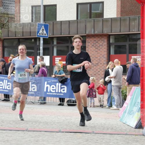 10.05.2026 - 8. Wedeler Halbmarathon Yannick Fuchs http://msf.ph/oto/9714205 10.05.2026 11:29:57 Ziel 620, 815, 2140, 2178 meine-sportfotos.de