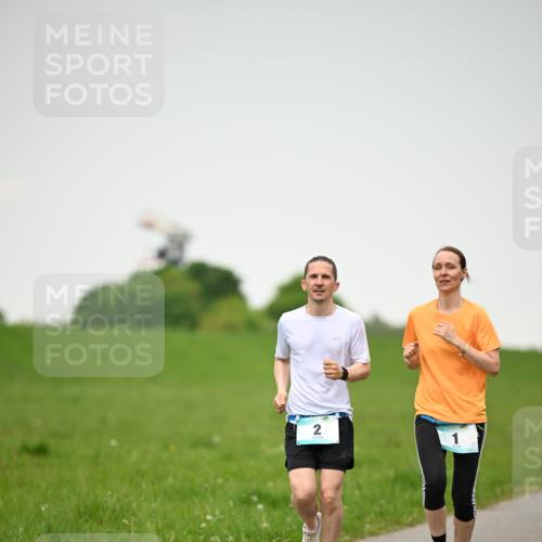 10.05.2026 - 8. Wedeler Halbmarathon Dr. Thomas Lammeyer http://msf.ph/oto/9714237 10.05.2026 12:18:56 Laufen  meine-sportfotos.de