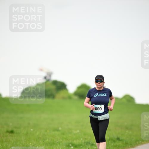 10.05.2026 - 8. Wedeler Halbmarathon Dr. Thomas Lammeyer http://msf.ph/oto/9714274 10.05.2026 12:19:08 Laufen 600 meine-sportfotos.de