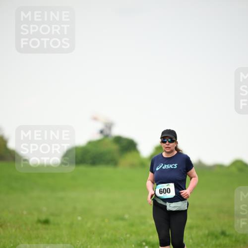 10.05.2026 - 8. Wedeler Halbmarathon Dr. Thomas Lammeyer http://msf.ph/oto/9714280 10.05.2026 12:19:09 Laufen 600 meine-sportfotos.de